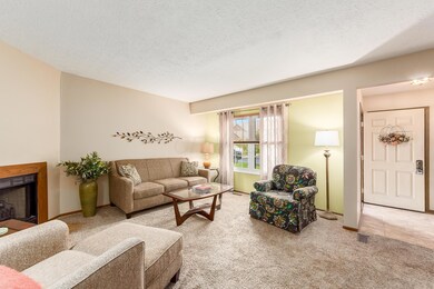 S - 1169 Cambridge Way - 025