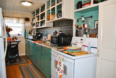 3529 Woolhouse Rd, Canandaigua, NY 14424 - photo 4