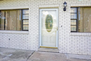 1035 Grove Ave, Cocoa, FL 32922 - photo 2