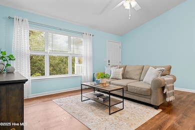 4413 Jay Bird Cir unit 207, Wilmington, NC 28412 - photo 5