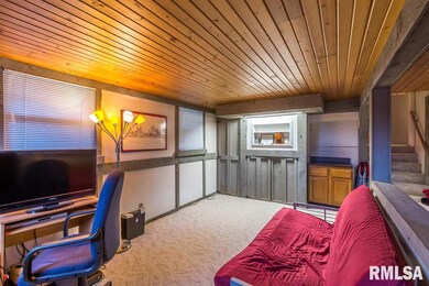 1717 Middle Rd, Bettendorf, IA 52722 - photo 5