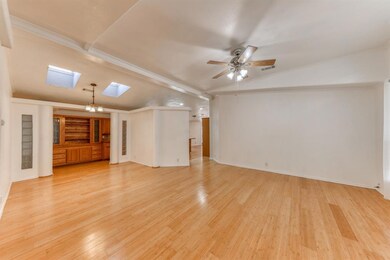 370 Kelly Brook Cir, Weatherford, TX 76087 - photo 4