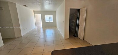 5675 NW 109th Ave unit 34, Doral, FL 33178 - photo 7