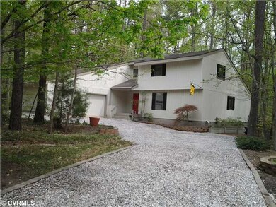 306 Hickory Dr, Manakin Sabot, VA 23103 - photo 2