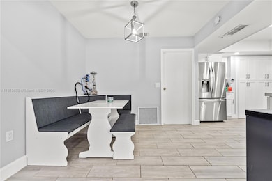 9480 NW 26th St, Sunrise, FL 33322 - photo 4