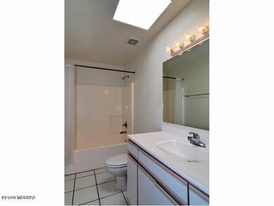 Allen Bathroom