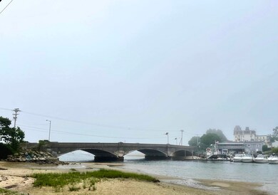 6 Holly Cir, Buzzards Bay, MA 02532 - photo 3