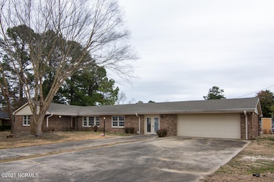 8463 Fieldcrest Rd_www.scalaphotography.