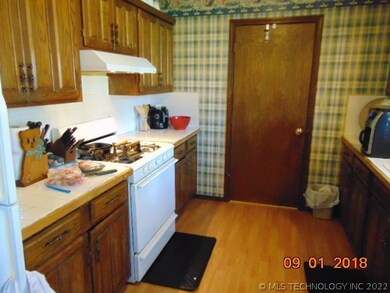 401 N Fir Place, Broken Arrow, OK 74012 - photo 3