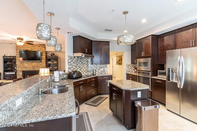 007__335 N. Shore Cir__MLS