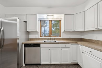 4507 E Wonder Lake Rd, Wonder Lake, IL 60097 - photo 6