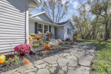 12938 Maysville Williams Rd, Logan, OH 43138 - photo 4