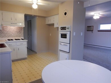 Great kitchen!