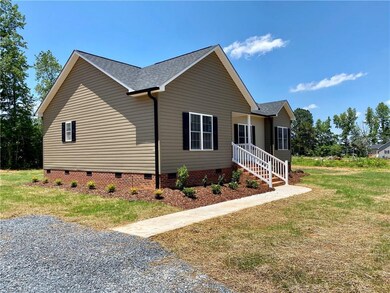 2148 Grantville Ln, Asheboro, NC 27205 - photo 2