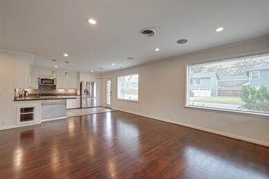 946 E 14th St, Houston, TX 77009 - photo 6