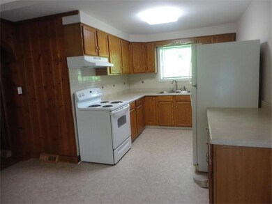 8 Marblehead Rd unit 1, Windham, NH 03087 - photo 3