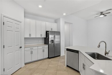 12041 Santaluz Dr unit 202, Fort Myers, FL 33913 - photo 7