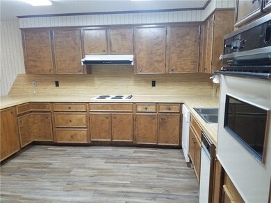 3202 Robert Dr, Pineville, LA 71360 - photo 5