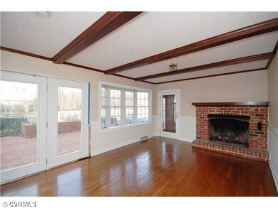 Den/Family/Great Room - Family Room
