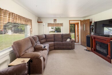 48 W Evergreen Dr, Kalispell, MT 59901 - photo 6