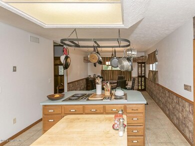005_Kitchen