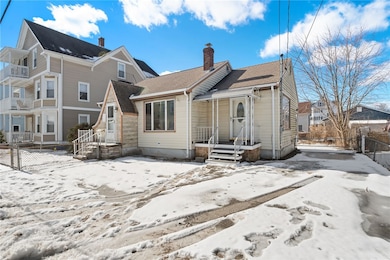 49 Dean St, Woonsocket, RI 02895 - photo 2