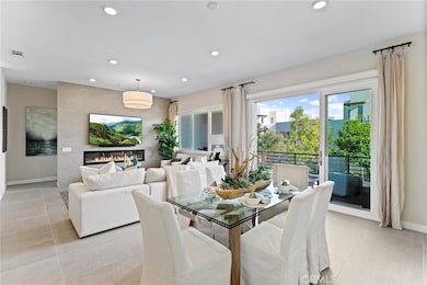 419 Transport, Tustin, CA 92782 - photo 2