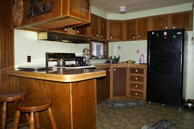 6 Kitchen