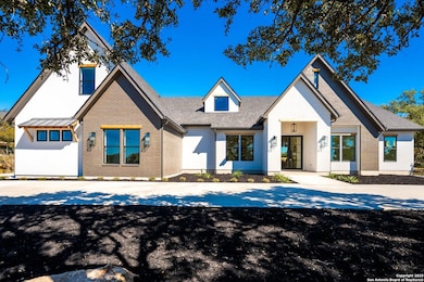 424 Rittimann Rd, Spring Branch, TX 78070 - photo 2