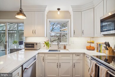 7 Turnham Ct, Gaithersburg, MD 20878 - photo 4