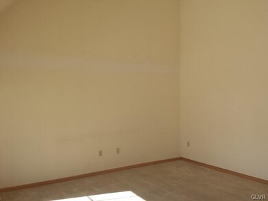 115 Upper Middle Creek Rd, Kunkletown, PA 18058 - photo 2