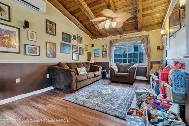 52 Thompson Ave, Leonardo, NJ 07737 - photo 4