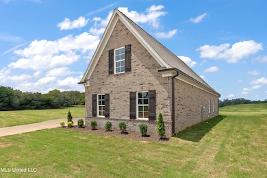 6522 John Hamilton Way E, Olive Branch, MS 38654 - photo 2