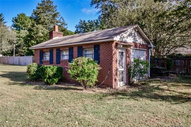 520 Holland Dr, Statesville, NC 28677 - photo 5