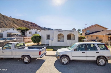 4-web-or-mls-UpmarketMedia-214 E-19