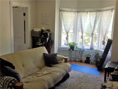 Living Room 2 (Could be used as Master)