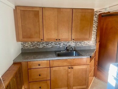 6 Green St unit 5, Carver, MA 02330 - photo 4