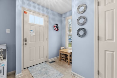 1012 Woodridge Dr, Canonsburg, PA 15317 - photo 3