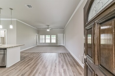 6715 D s Bailey Ln, Houston, TX 77091 - photo 4