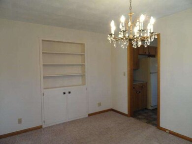 310 Huron Rd, Findlay, OH 45840 - photo 4