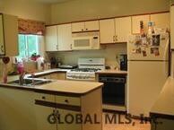 1097 Dean St, Schenectady, NY 12309 - photo 2