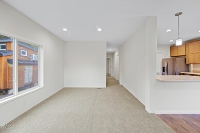 4875 N Hwy 101 Unit 2, Depoe Bay OR-06