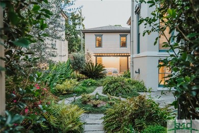 17 W Park Ave, Savannah, GA 31401 - photo 5