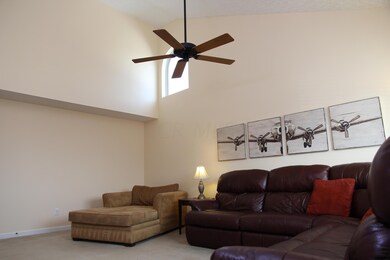 1602 Grove Hill Dr, Columbus, OH 43240 - photo 6