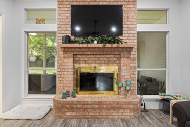 5006 Bueno Dr, Granbury, TX 76049 - photo 5