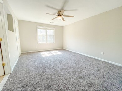 215 Longmeadow Rd unit 506, Taunton, MA 02780 - photo 7