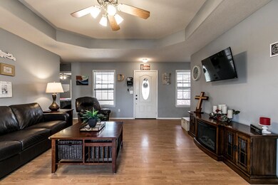 RE_207 N Maplecrest-5