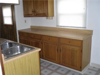 936 S James Rd, Columbus, OH 43227 - photo 3