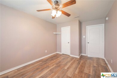 2405 Isabelle Dr, Copperas Cove, TX 76522 - photo 3