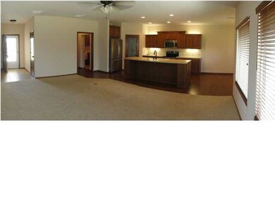 Entry/Living Areas